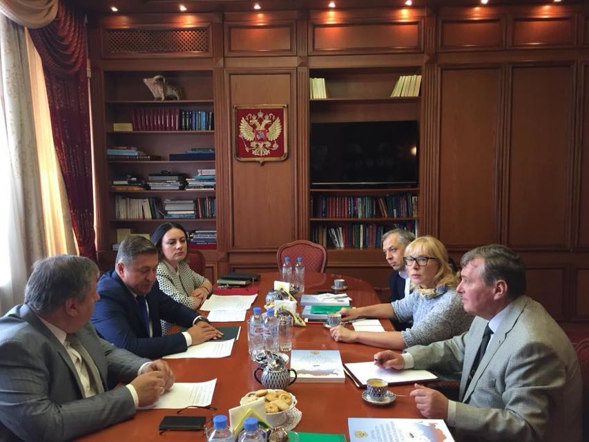 Денисова ведет переговоры о посещении украинских политзаключенных в российских тюрьмах (Фото: Фото: Людмила Денисова via Facebook)