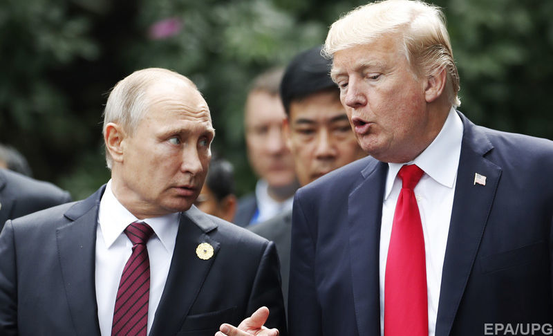Песков отметил, что между Трампом и Путиным очень много разногласий
