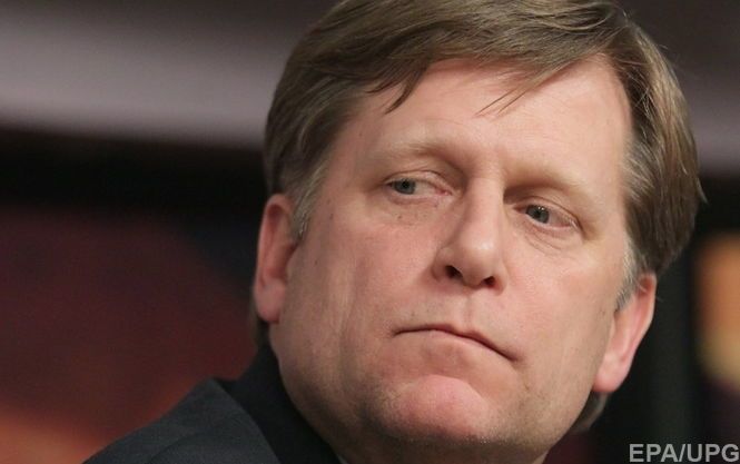 Макфол назвал переговоры Путина и Трампа позорными