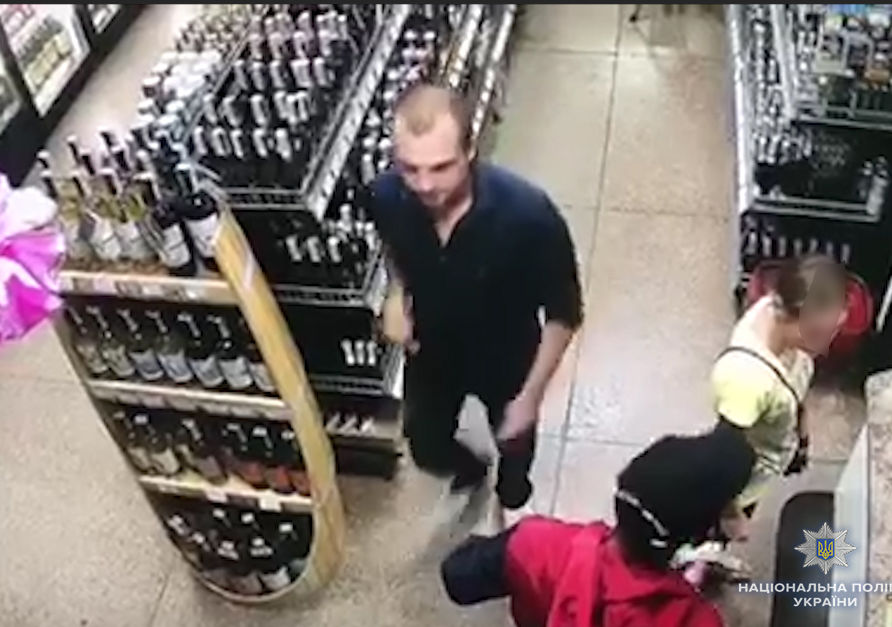 Полиция опубликовала фото возможного подозреваемого