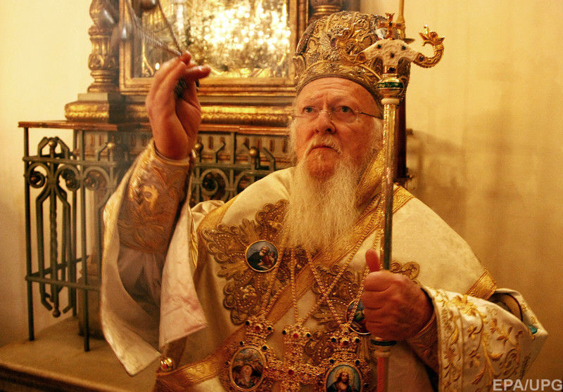 Патриарх Варфоломей І ранее назначил в Киев двух экзархов в рамках подготовки к предоставлению автокефалии 