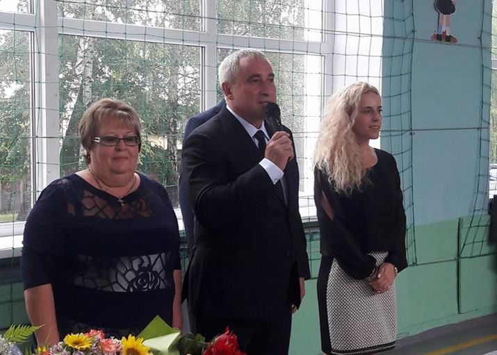Народний депутат Мисик запевняє, що закон захищатиме права дітей (Фото: Батьківська Рада Московського району / facebook)