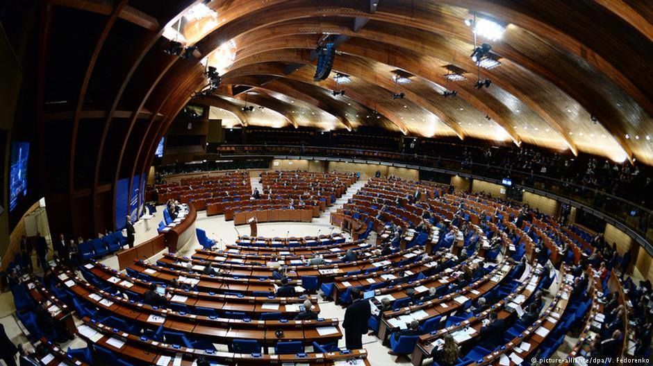 У квітні 2014 року ПАРЄ призупинила право голосу російської делегації через анексію Криму  (Фото: Radio.net.ua / facebook)