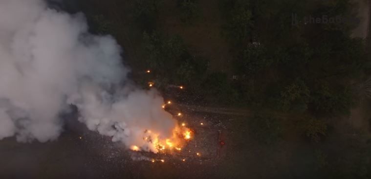  Место взрывов под Ичней сняли с помощью дрона  (Фото:  Фото: скрин видео)