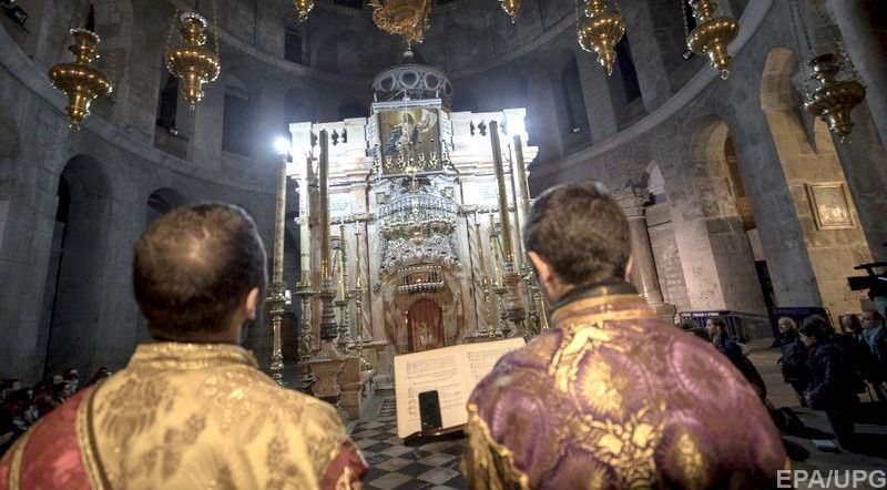 В РПЦ заявляют, что сами откажутся от служений на гробе Господнем 