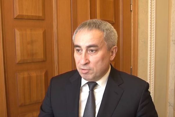 Раніше Мисик зареєстрував у парламенті законопроект, який забороняє давати дітям імена вигаданих персонажів (Фото: cкріншот)