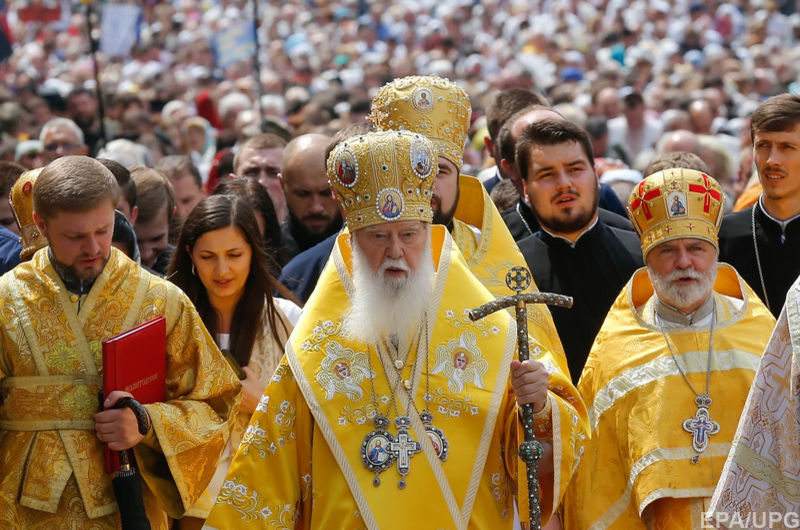 Вопросы, которые поднимает митрополит Макарий, будут решены на архиерейском соборе, заявил Филарет 