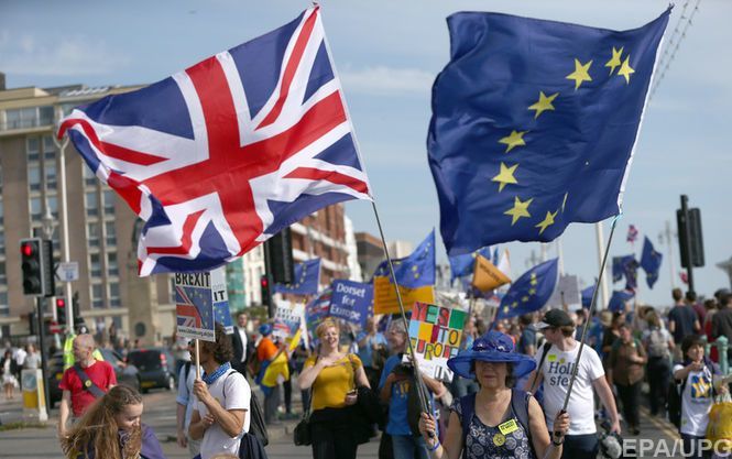 ЕС отправит в Лондон 29 дипломатов после Brexit