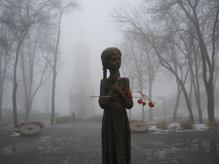 Голодомор - це страшний геноцид українського народу (Фото: Голодомор-Геноцид / Facebook)