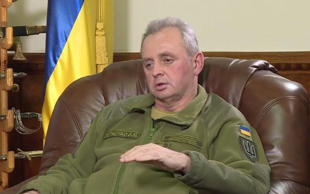  Начальник генерального штаба Вооруженных сил Украины Виктор Муженко  (Фото:  Скриншот/РадиоСвобода)