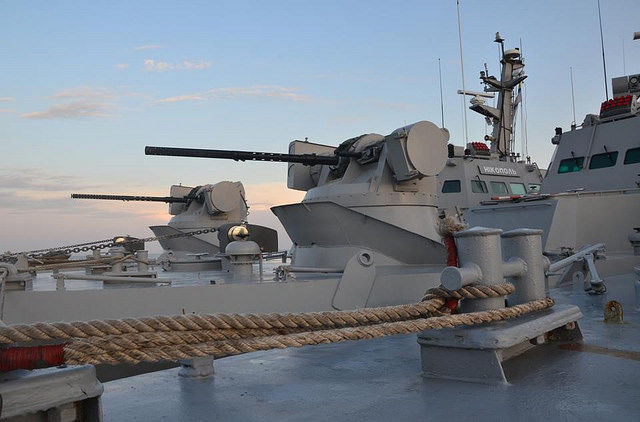 Катер Никополь был заблокирован в Азовском море и курсировал в сопровождении российских кораблей (Фото: ministryofdefenceua / flickr)