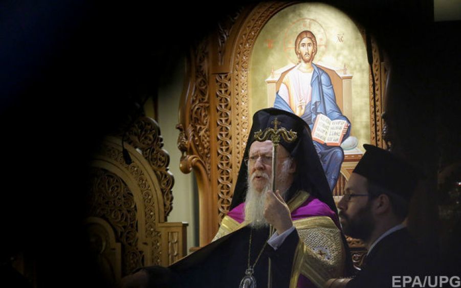 По данным СМИ, Варфоломей благословил Епифания