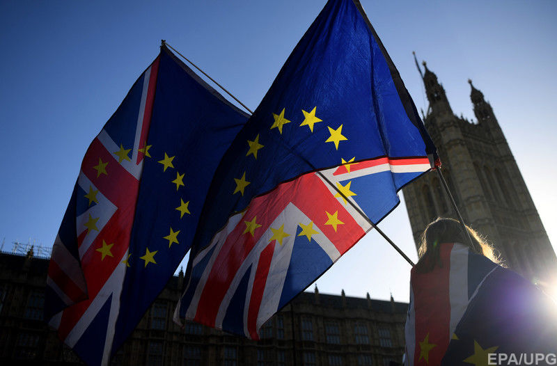 Голосование по соглашению по Brexit состоится уже в 2019 году