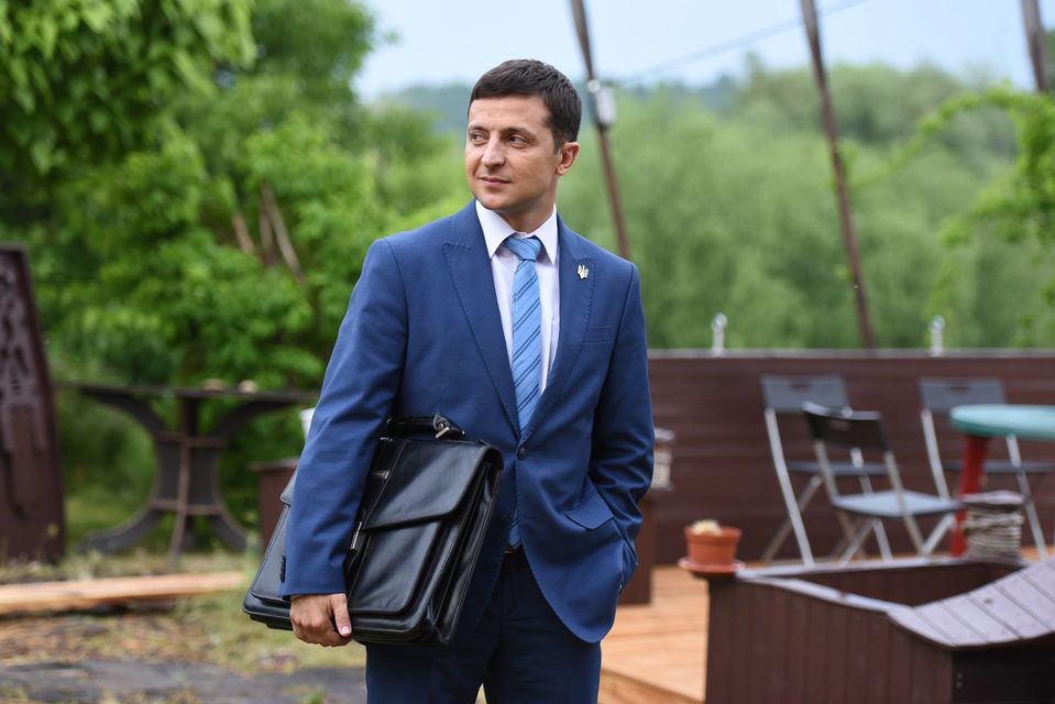  Володимир Зеленський запропонував написати свою передвиборчу програму спільно з підписниками із соціальних мереж  (Фото:  Слуга народу via facebook)