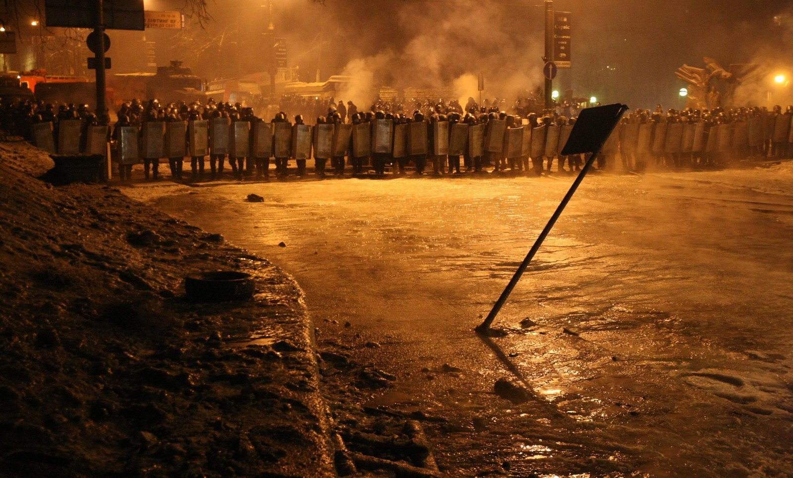 История Майдана от Севгиль Мусаевой - фото