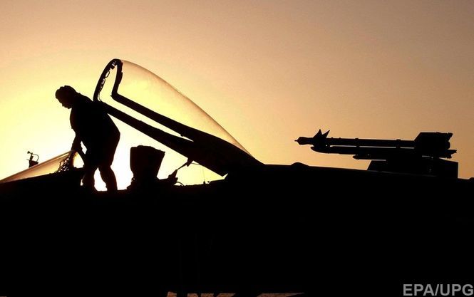 Льотчики авіаносця Карл Вінсон активно готуються до можливого загострення ситуації