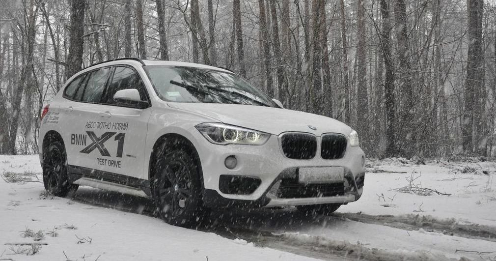 Різкий і чіткий. Три історії про BMW X1 - фото