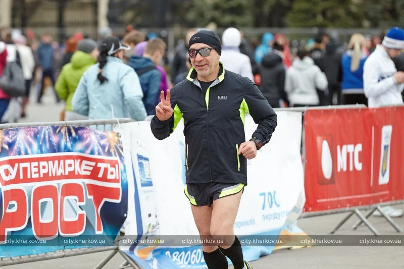Кернес на дистанції напівмарафону, 12 квітня 2014 року (Фото: Харківська міськрада)