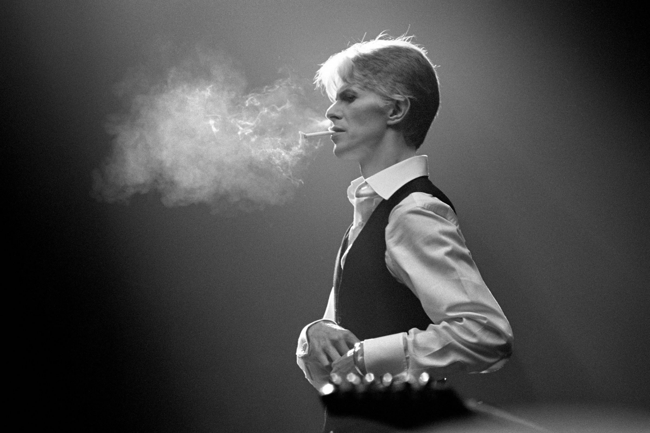 Мен есектің ішіне кіріп, аузыма сиқырды итеріп жібердім