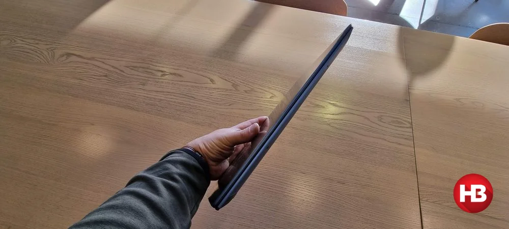 ASUS ZenBook 13 OLED (Фото: НВ)