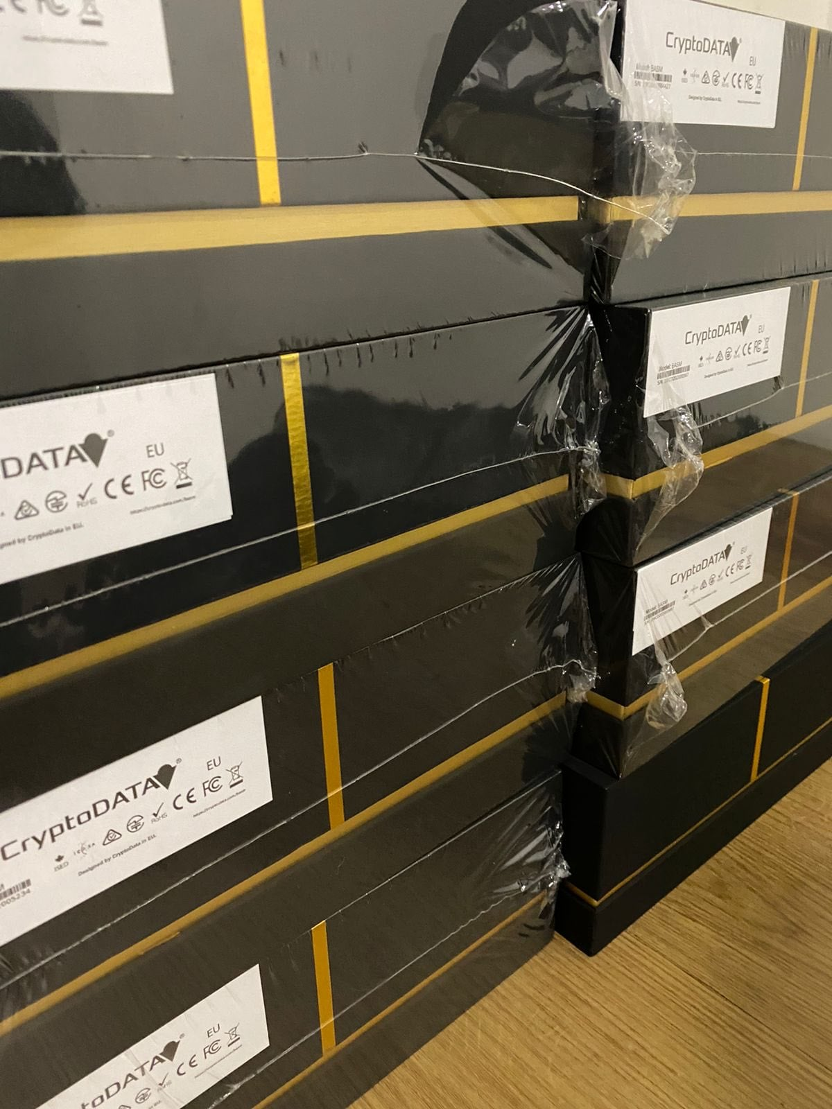 Львовская таможня конфисковала ноутбуки CryptoDATA / NV