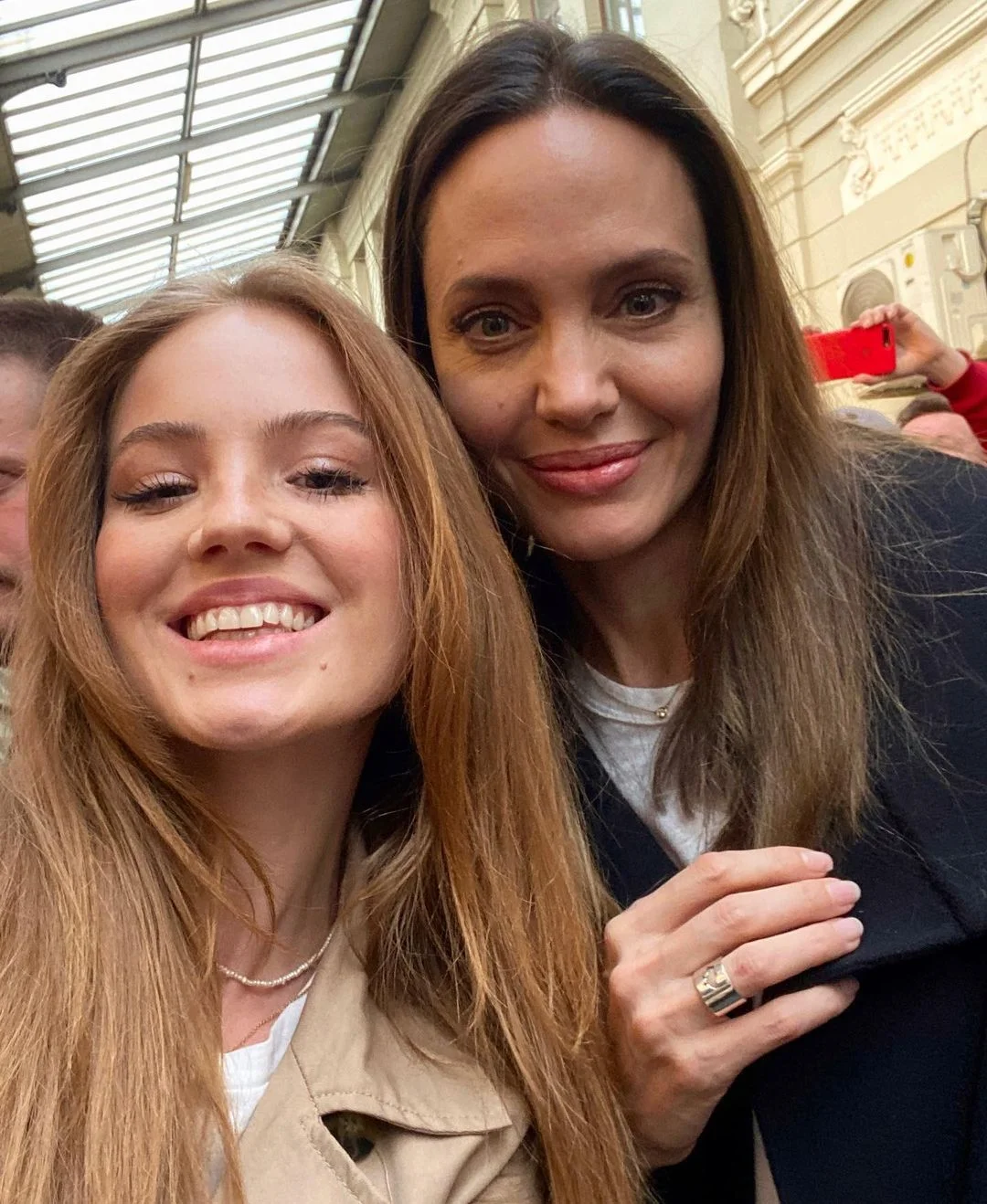 oniks_jewellery/Instagram