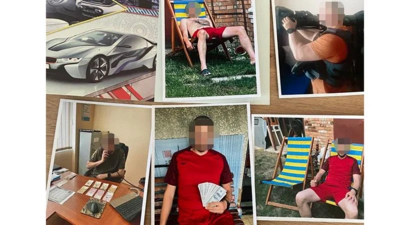 Такі фото знайшли у воєнкома (Фото: ДБР)