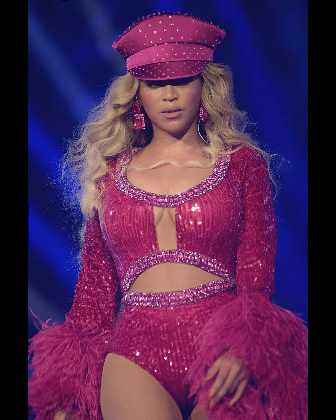 Порно супер сиськи үлкен письки