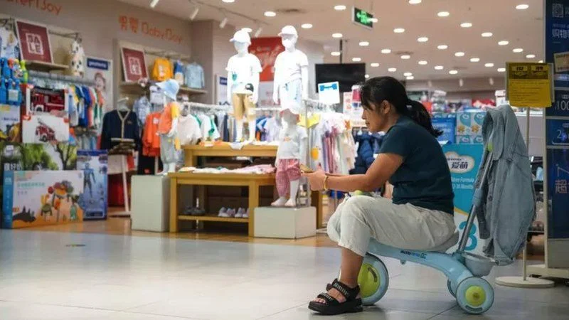 Виманити китайців до спорожнілих торгових центрів — ключ до вирішення проблем компартії (Фото: Reuters)