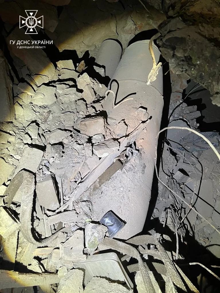 500kg Russian guided bomb disarmed after discovery in Toretsk home