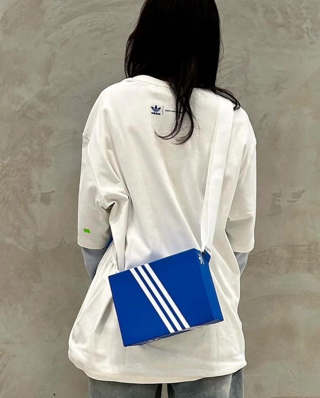 新品タグ付き！アンビエントスカイadidas originals 楽天市場】【SALE対象】アディカラー バックパック アンビエントスカイ