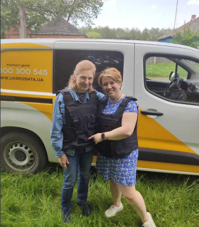 Сюди не доїжджають ні карети швидкої, ні інші служби: в Укрпошті розповіли про роботу в прикордонних областях 1