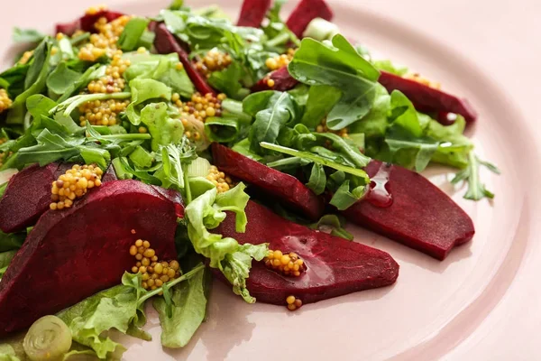 Употребление красной свеклы поможет поддержать здоровье мозга (Фото: serezniy/depositphotos)