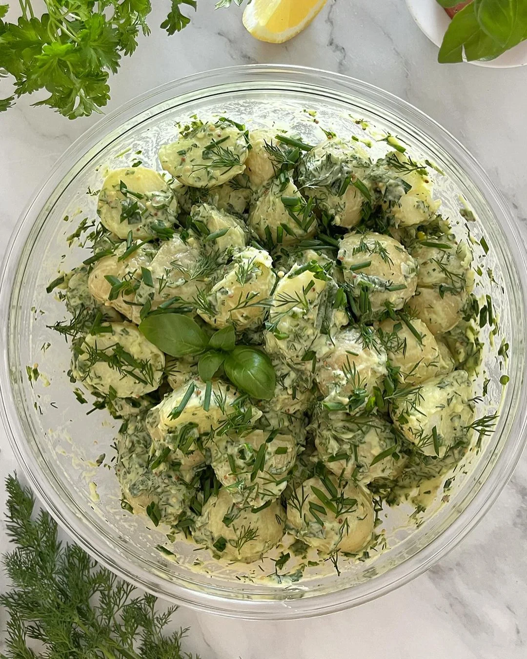 Острый картофельный салат (из молодого картофеля)