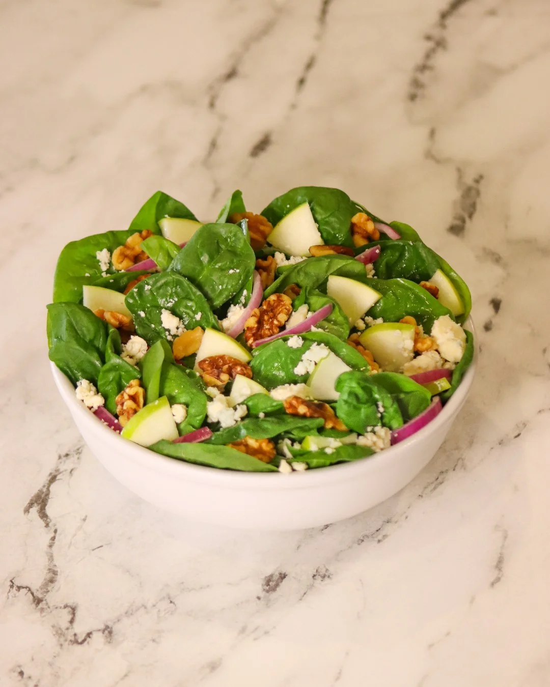 Демонстративне фото салату зі шпинату (Фото: Inst @grimaldispizzeria)