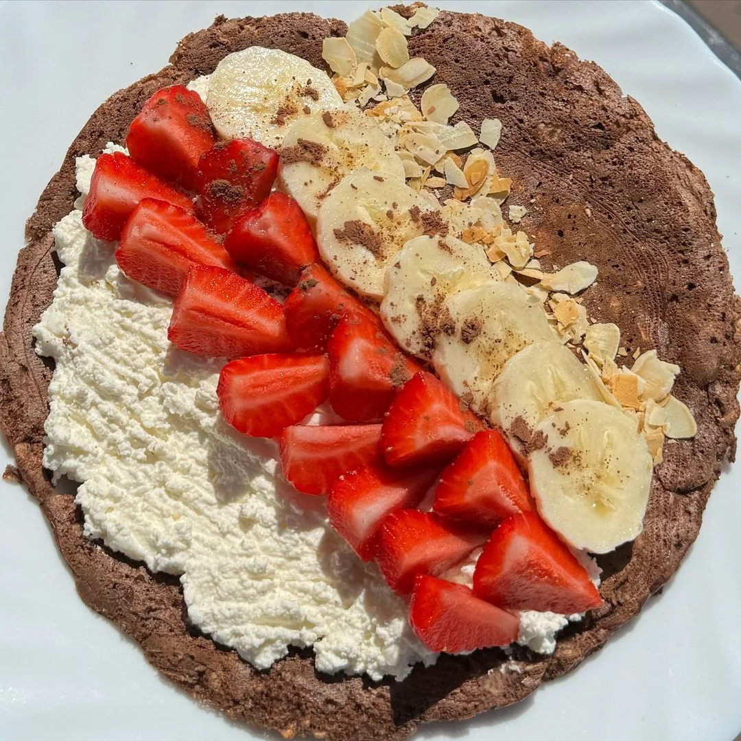 Вівсяномлинець з сиром та фруктами на сніданок дитині (Фото: Instagram @healthydemure)