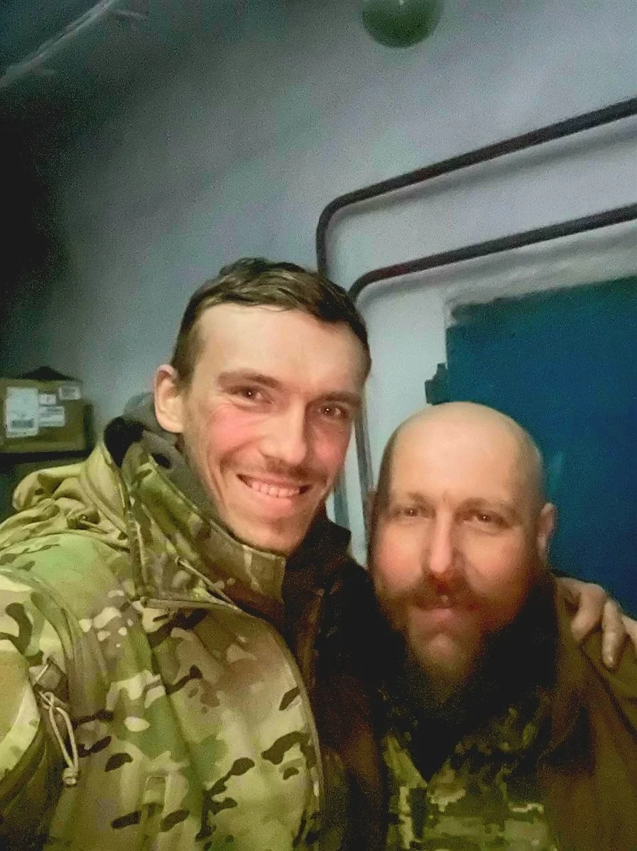 З Редісом у Маріуполі (Фото: архів родини)