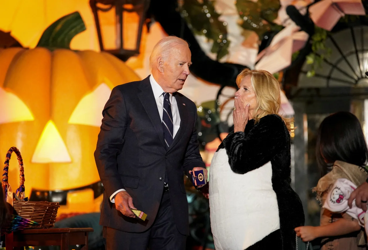 @REUTERS/Nathan Howard