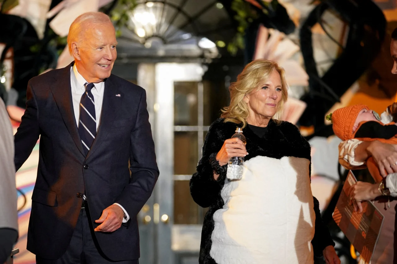 @REUTERS/Nathan Howard