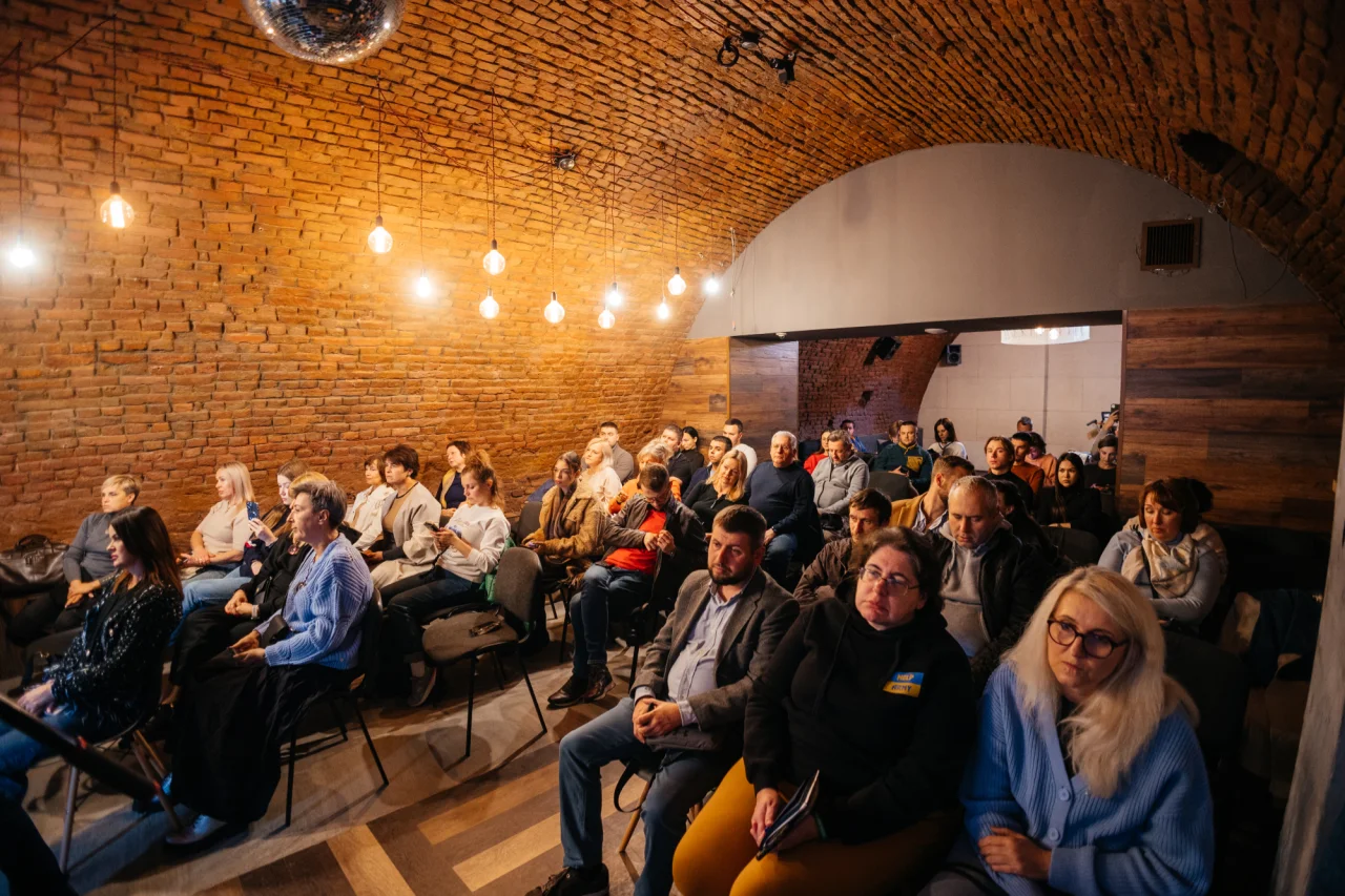 Представники громади Харкова під час дискусії (Фото: NV)