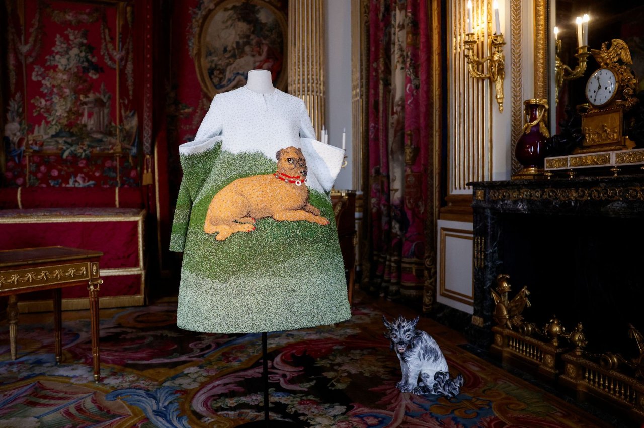 Джонатан Андерсон для Loewe, F/W 2024-2025 (Фото: REUTERS/Gonzalo Fuentes)