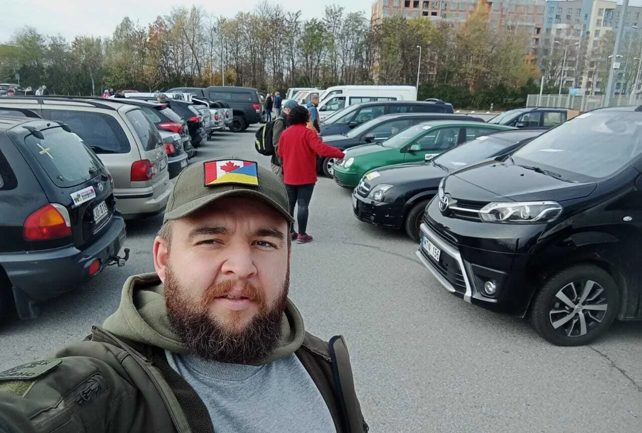 Машини, що потребують ремонту (Фото: facebook.com)