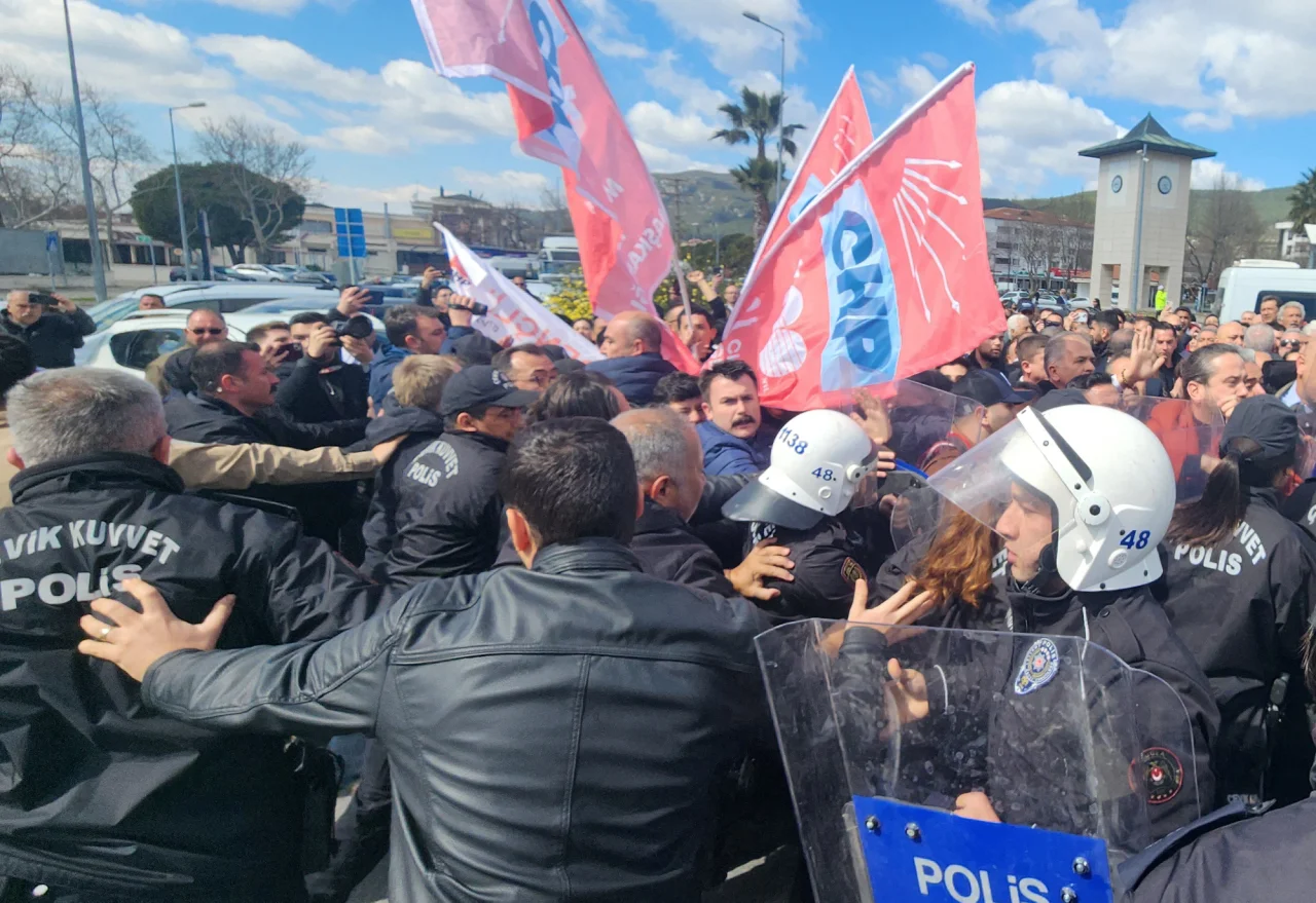 REUTERS/Kenan Gurbuz