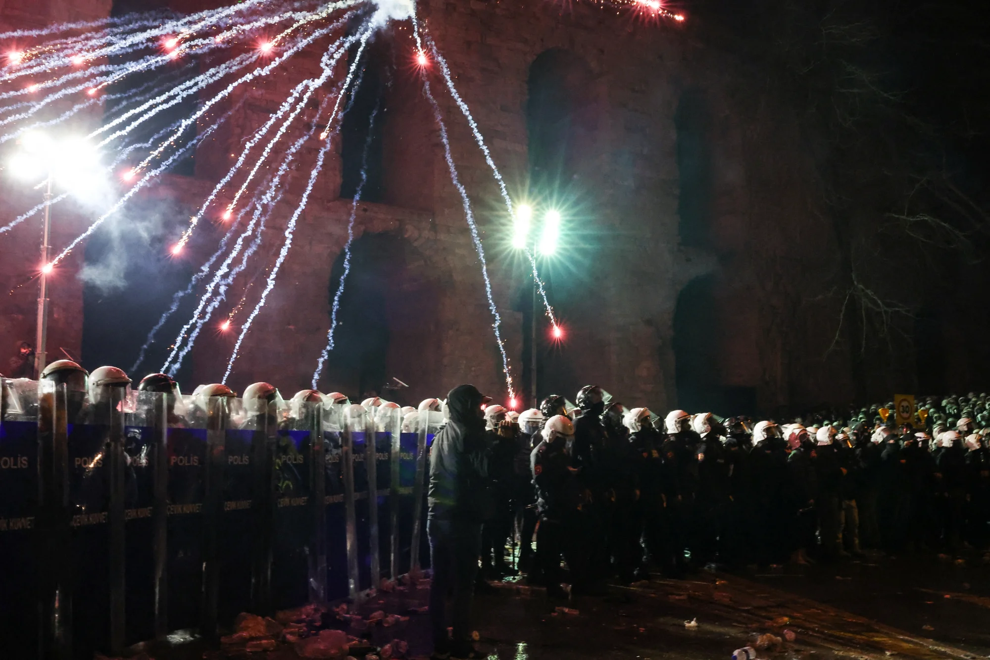 REUTERS/Dilara Senkaya