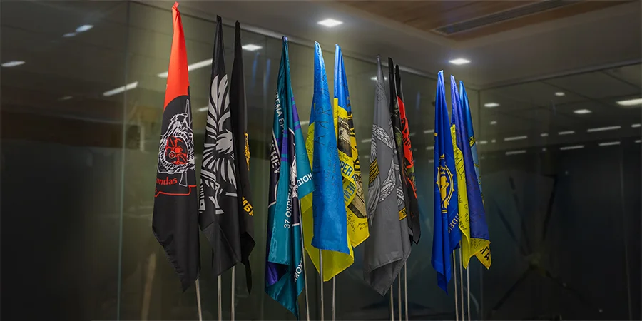 БаДМ. Колекція прапорів у «Музеї Вдячності» фармдистриб’ютора
