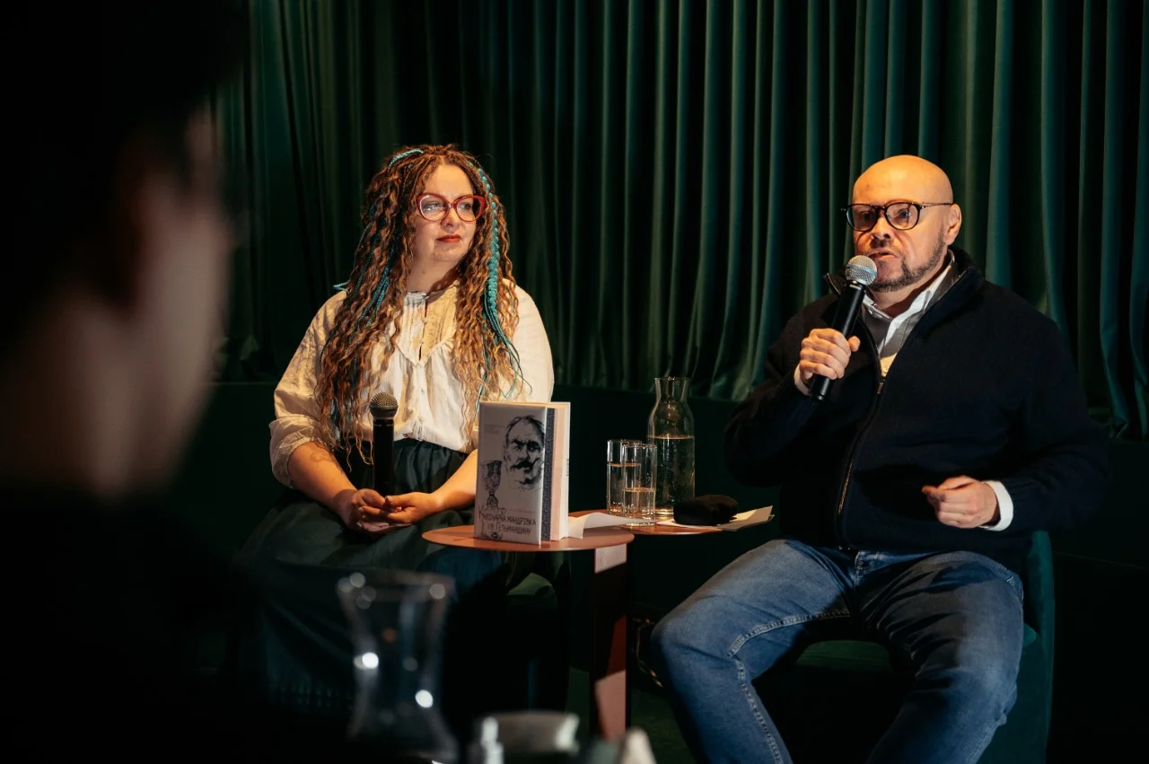 Анна Єкименко-Поліщук та Олексій Сокирко (Фото: Надано кафе суспільного впливу misto.cafe)