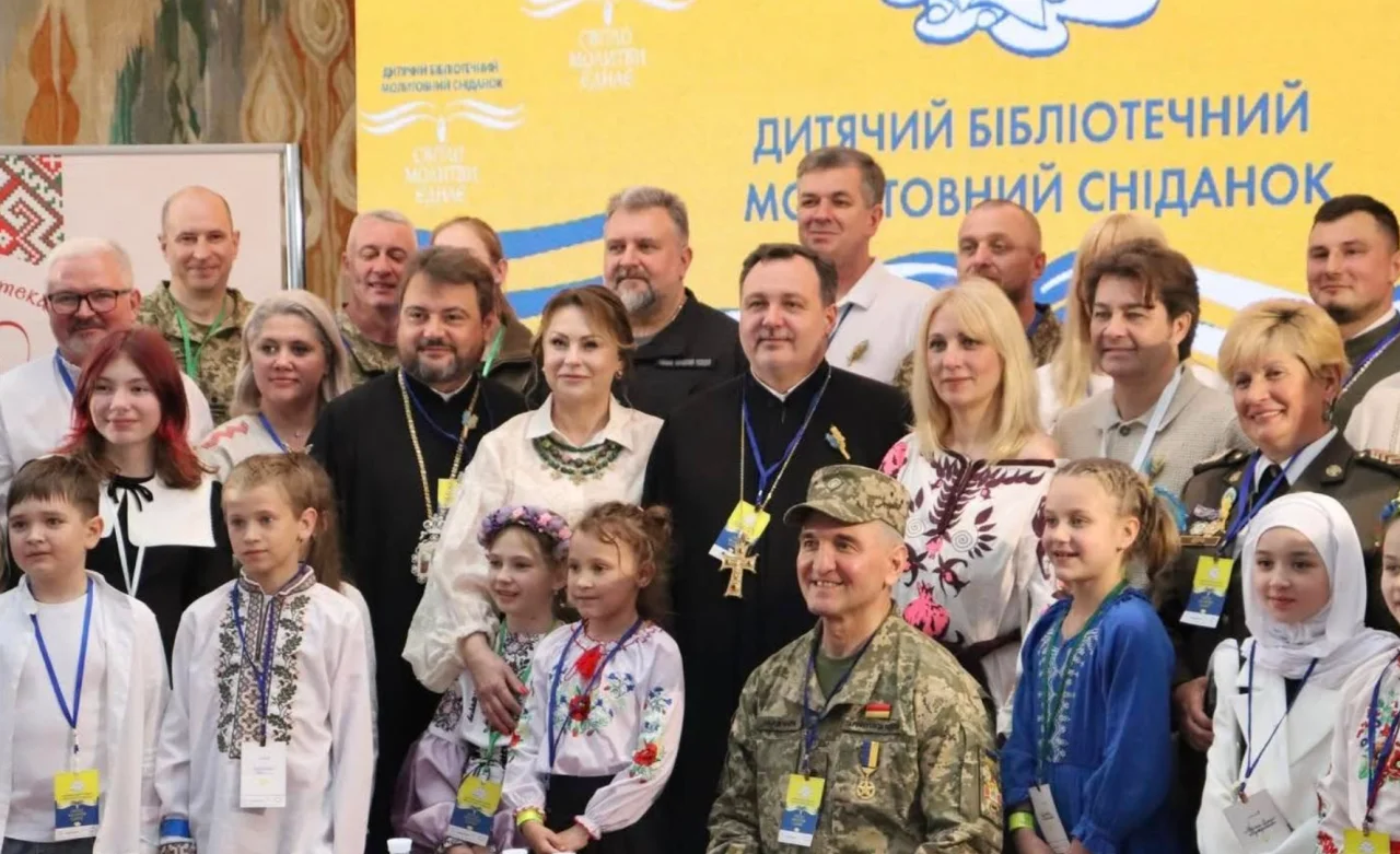 Facebook Євген Нищук