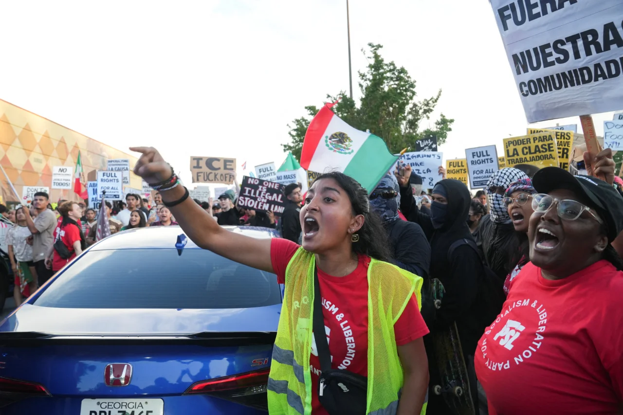 Протест в Атланте, 10 июня 2025 (Фото: EUTERS/Megan Varner)