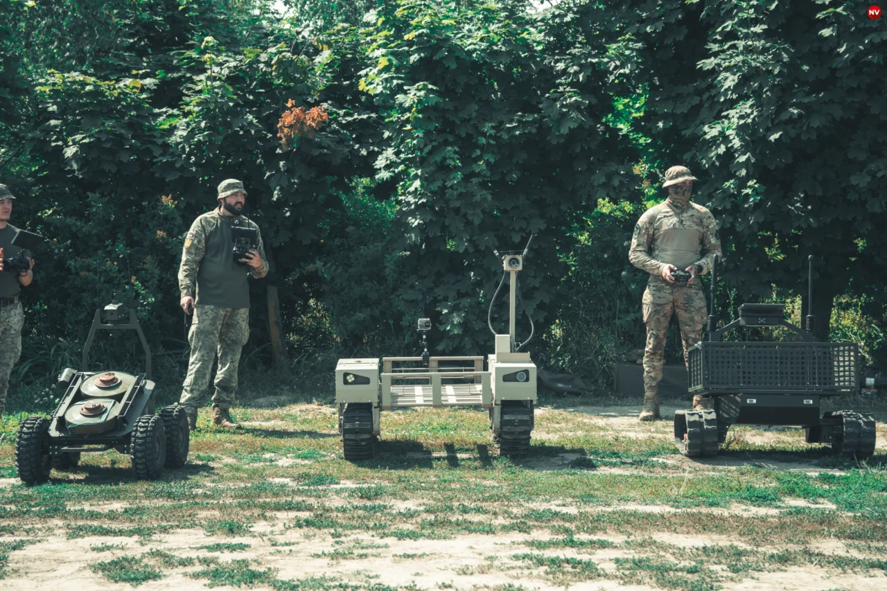 У центрі — дрон TerMIT (Фото: Сергій Окунєв / NV)