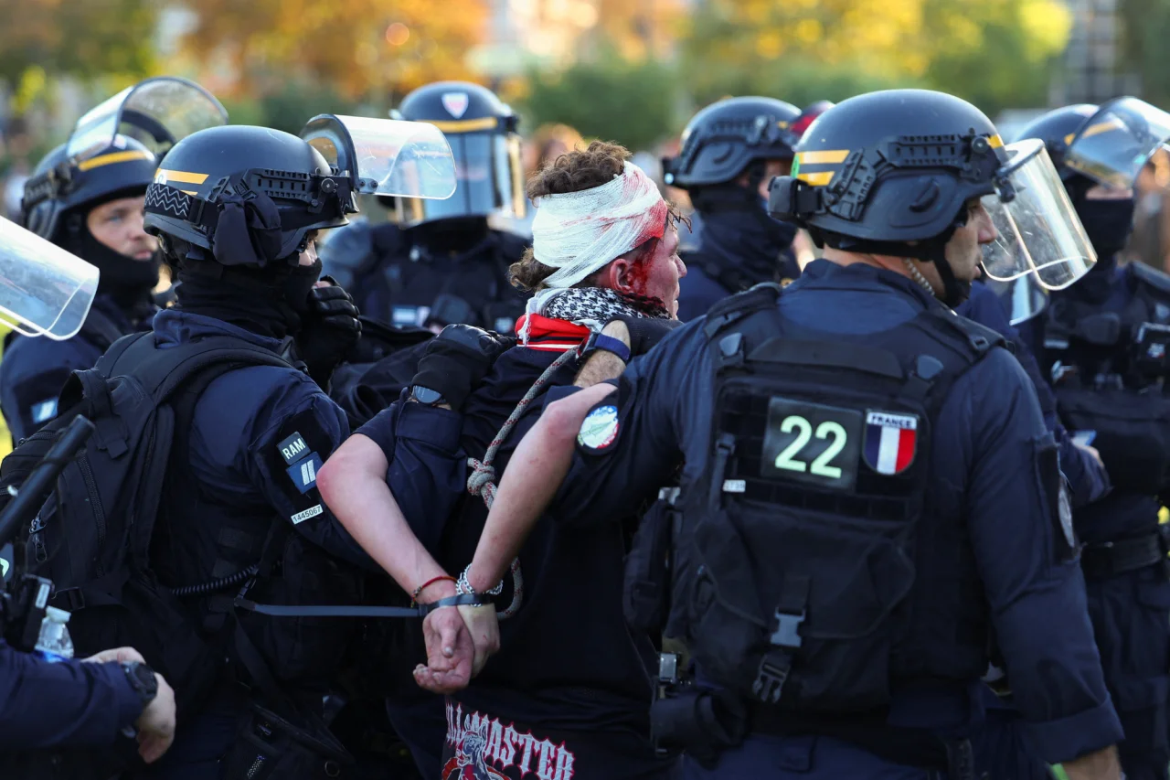 REUTERS/Abdul Saboor